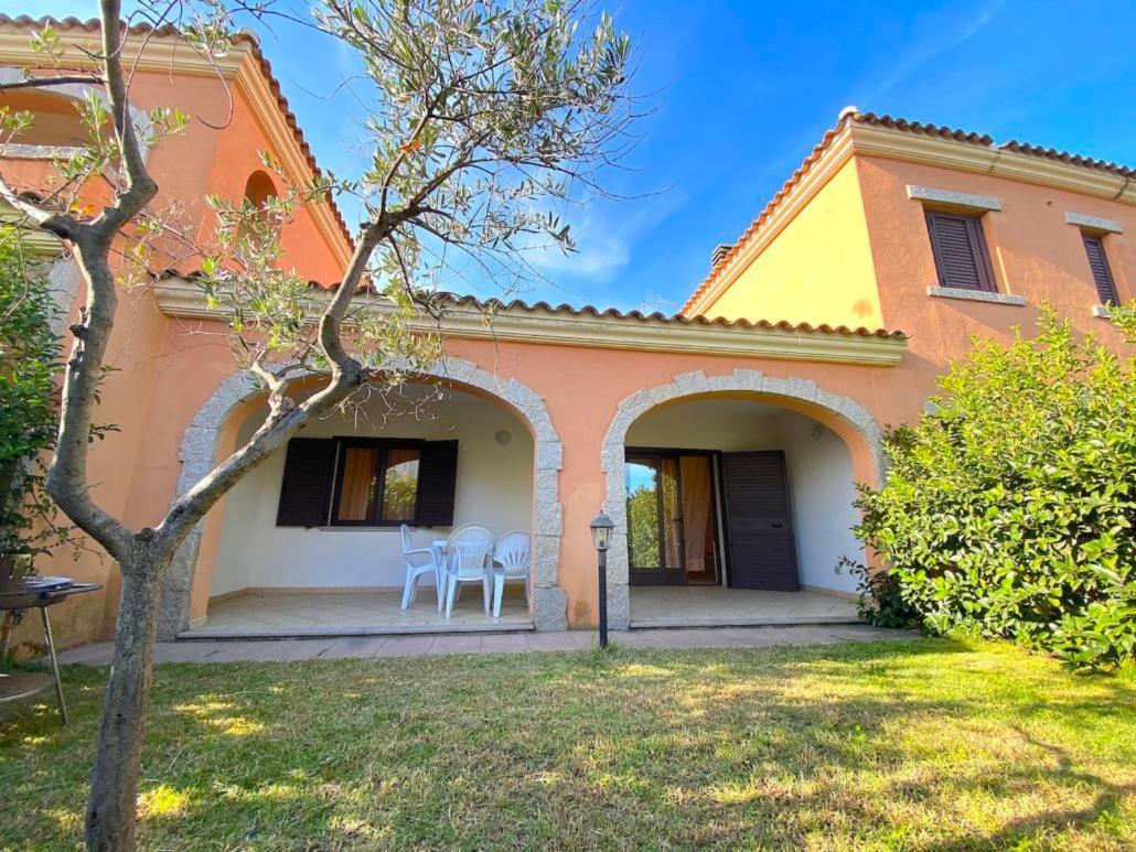 Residence Almusura San Teodoro  Eksteriør billede